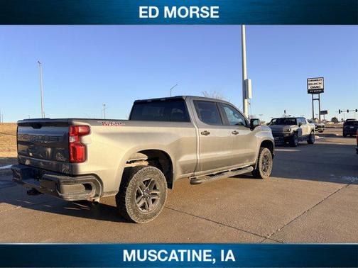 2022 Chevrolet Silverado 1500 Custom Trail Boss