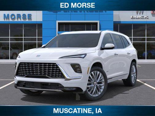 iridescent white tricoat 2026 Buick Enclave Avenir FWD