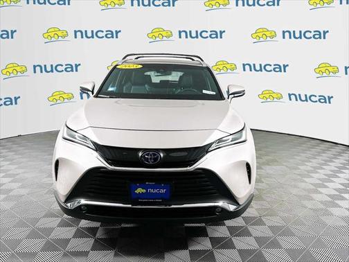 2023 Toyota Venza XLE
