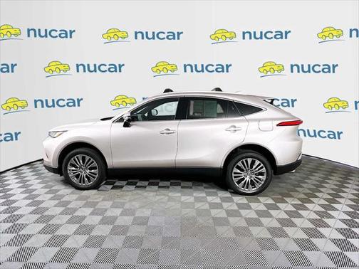2023 Toyota Venza XLE