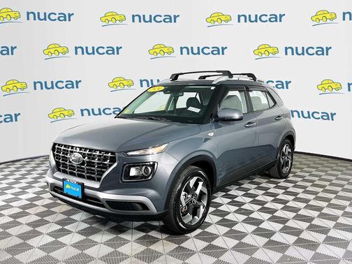 2024 Hyundai VENUE SEL