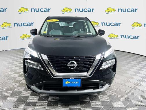 Super Black 2023 Nissan Rogue SV