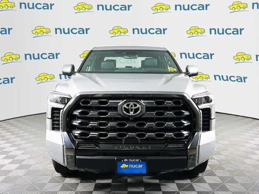 2026 Toyota Tundra Hybrid Platinum