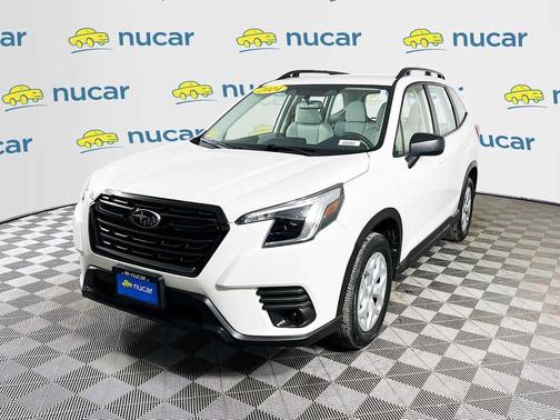 2024 Subaru Forester Base