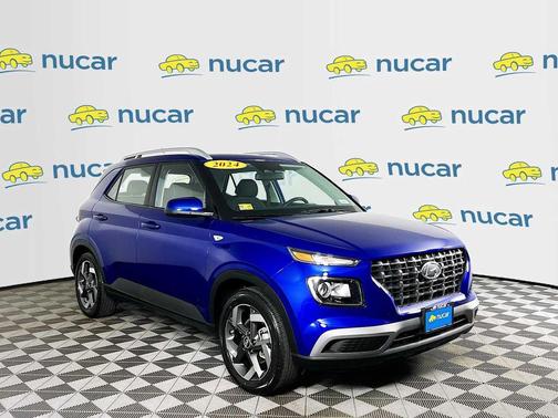 2024 Hyundai VENUE SEL