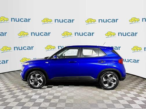 2024 Hyundai VENUE SEL