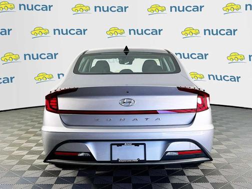 2023 Hyundai SONATA SE