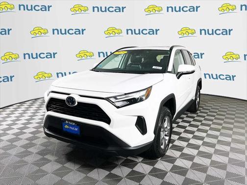 2023 Toyota RAV4 Hybrid XLE