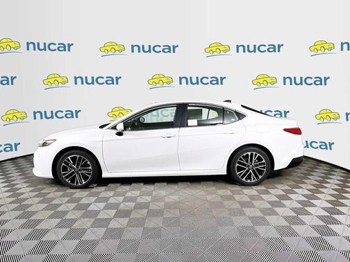 Wind Chill Pearl 2026 Toyota Camry XLE