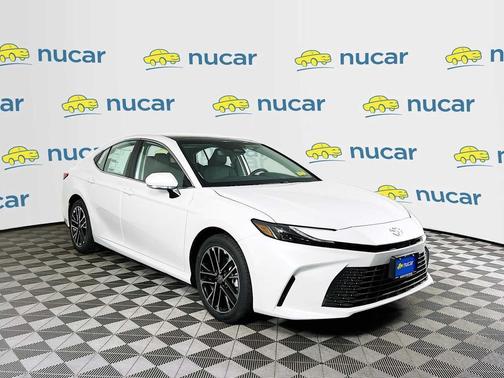 Wind Chill Pearl 2026 Toyota Camry XLE