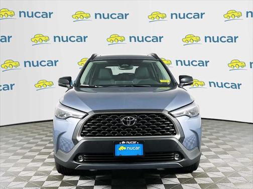 2025 Toyota Corolla Cross XLE