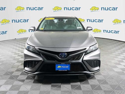 Predawn Gray Mica 2022 Toyota Camry SE