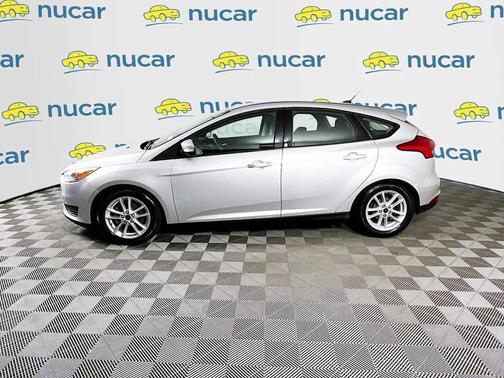 INGOT SILVER 2016 Ford Focus SE