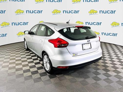 INGOT SILVER 2016 Ford Focus SE