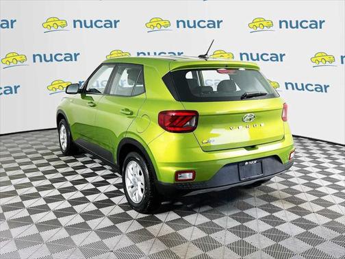 2024 Hyundai VENUE SE