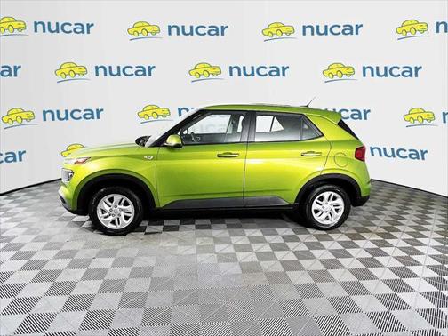 2024 Hyundai VENUE SE
