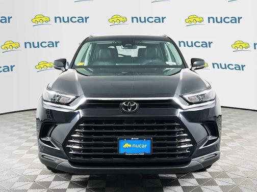 Midnight Black Metallic 2025 Toyota Grand Highlander XLE