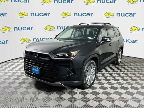 Midnight Black Metallic 2024 Toyota Grand Highlander Platinum