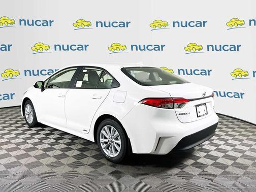Ice Cap 2026 Toyota Corolla Hybrid LE