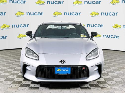 2025 Toyota GR86 Base