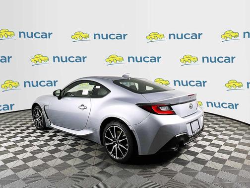 2025 Toyota GR86 Base