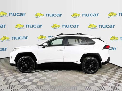 2023 Toyota RAV4 Hybrid SE