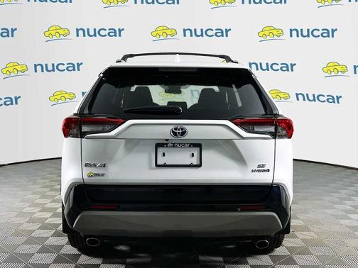 2023 Toyota RAV4 Hybrid SE