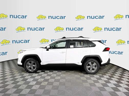 2025 Toyota RAV4 Hybrid XLE