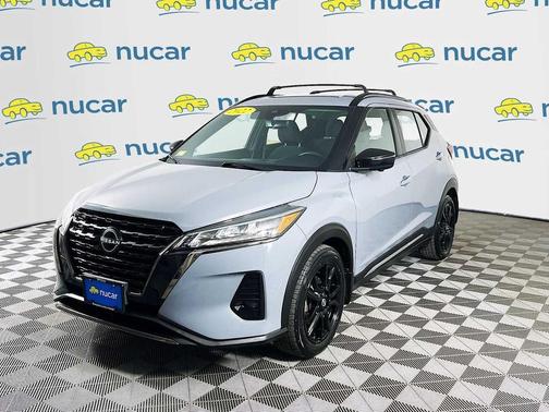 2022 Nissan Kicks SR