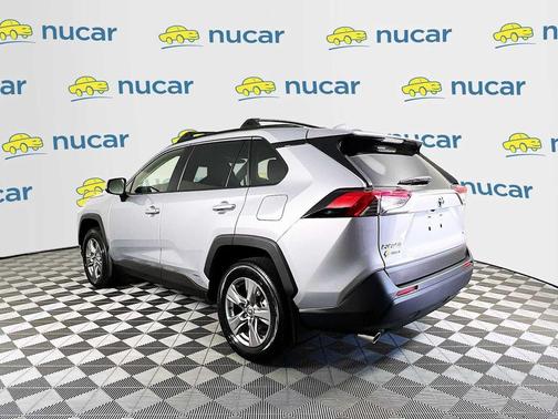 2024 Toyota RAV4 Hybrid SE