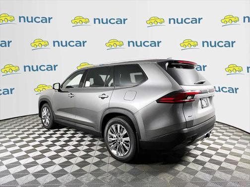 2025 Toyota Grand Highlander Platinum