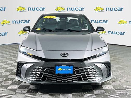 Heavy Metal/Midnight Black Metallic 2025 Toyota Camry XSE