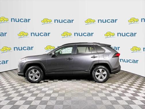2022 Toyota RAV4 Hybrid LE