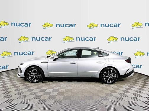 Aero Silver 2025 Hyundai SONATA SEL
