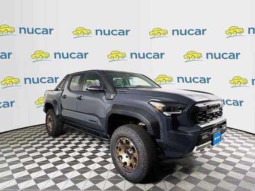 2025 Toyota Tacoma Hybrid Trailhunter