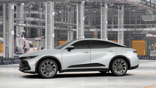 Oxygen White 2026 Toyota Crown Limited