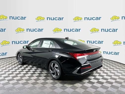 Abyss Black 2025 Hyundai ELANTRA HEV Limited