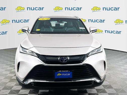 2024 Toyota Venza XLE