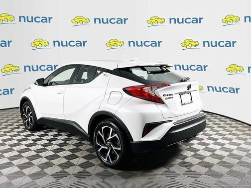 Wind Chill Pearl 2022 Toyota C-HR XLE