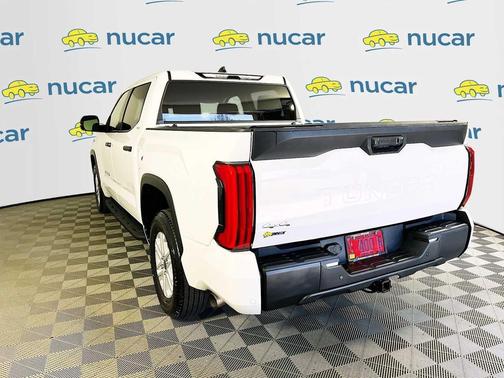 Ice Cap 2024 Toyota Tundra SR5