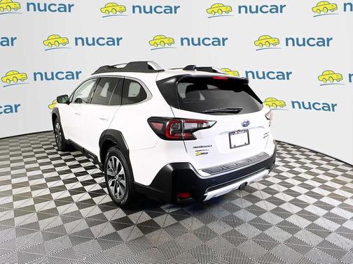 2023 Subaru Outback Touring XT