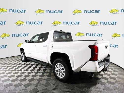 2025 Toyota Tacoma SR5
