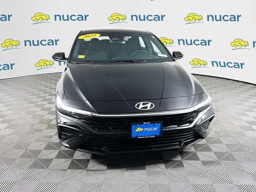Abyss Black 2025 Hyundai ELANTRA Sport