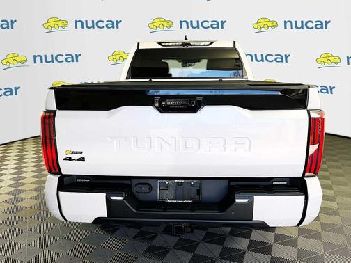 2023 Toyota Tundra Hybrid Platinum