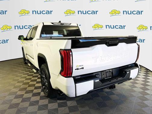 2023 Toyota Tundra Hybrid Platinum