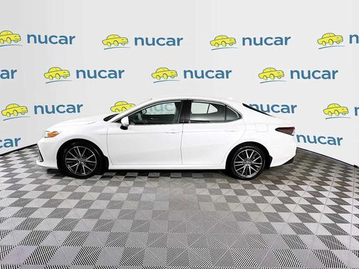 2023 Toyota Camry XLE