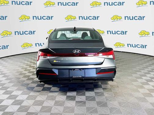 Amazon Gray 2024 Hyundai ELANTRA SEL