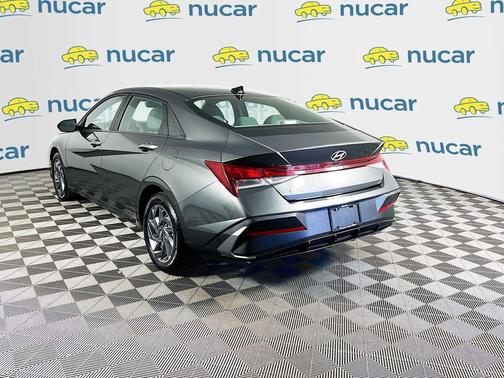 Amazon Gray 2024 Hyundai ELANTRA SEL