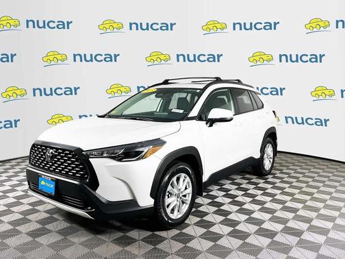 2023 Toyota Corolla Cross LE