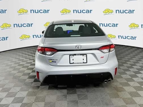 Classic Silver Metallic 2024 Toyota Corolla SE
